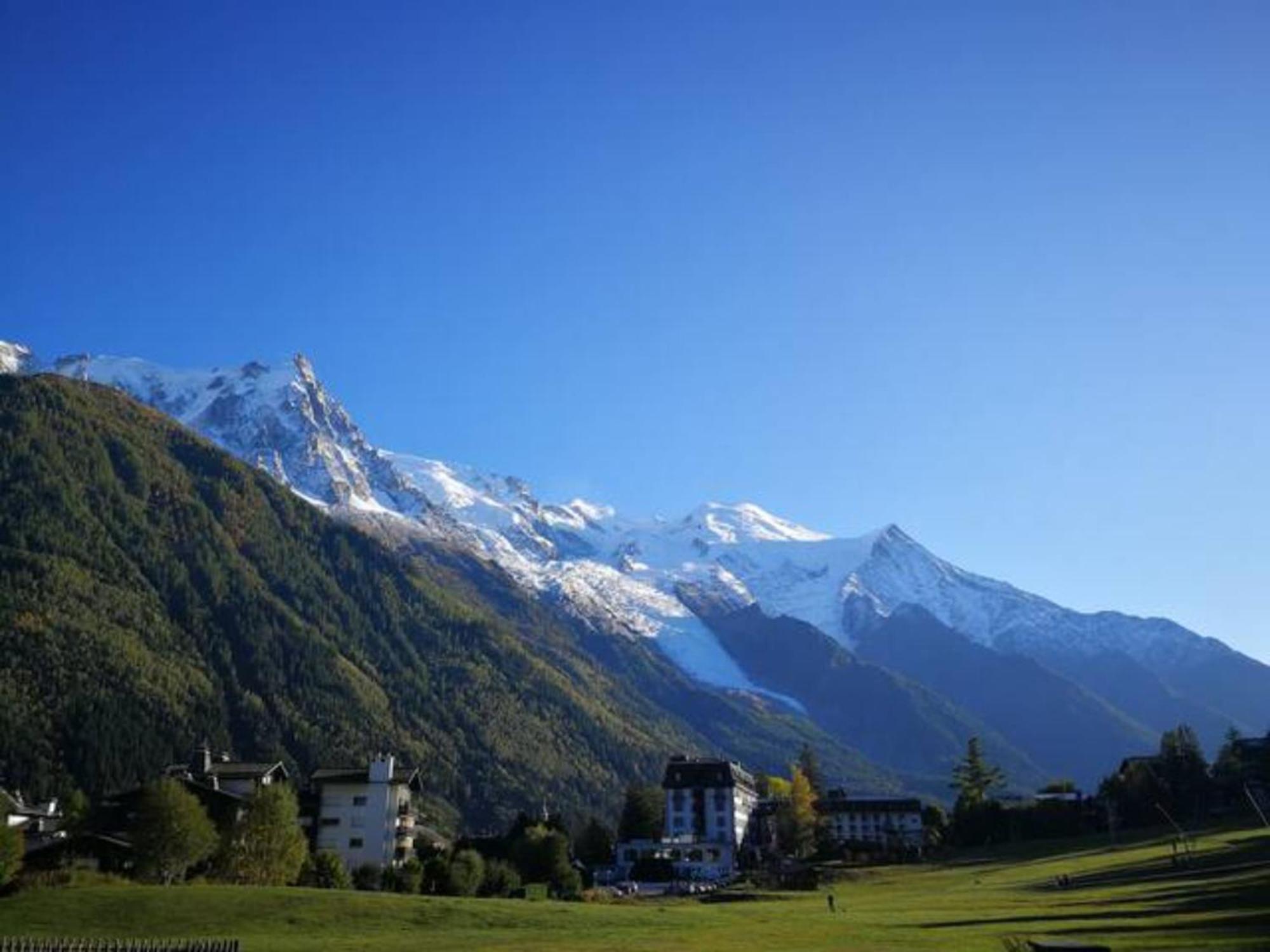 Le Savoy - Terrasse Avec Vue Sur Le Mont-Blanc Apartment Chamonix Exterior photo