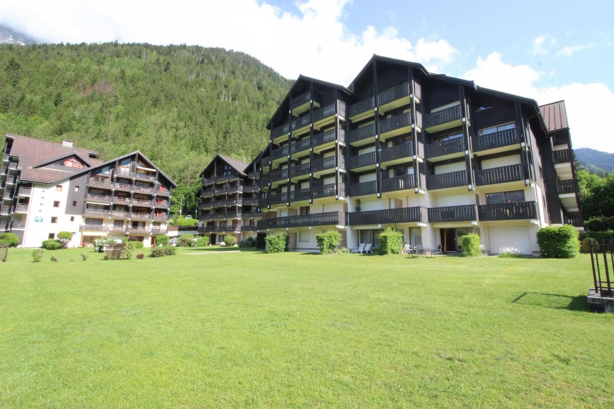 Le Savoy - Terrasse Avec Vue Sur Le Mont-Blanc Apartment Chamonix Exterior photo